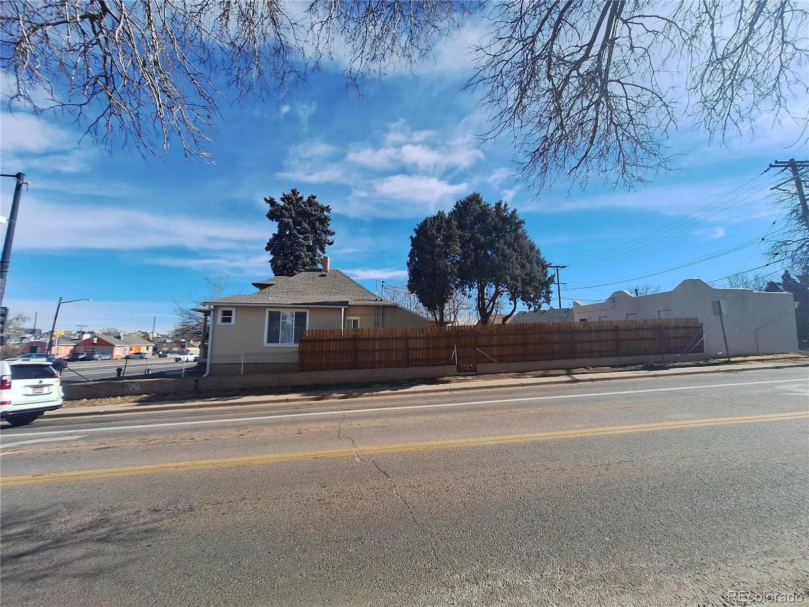 1598 W Alameda Avenue Denver CO 80223 | MLS #REC9417878 04112026162031 1600 1