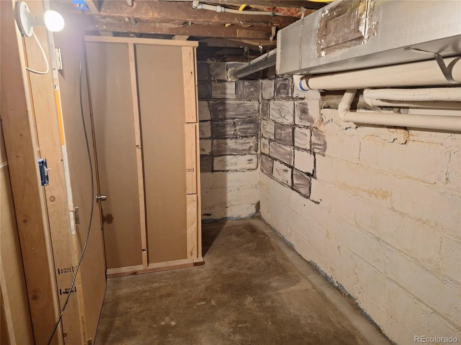 1598 W Alameda Avenue Denver CO 80223 | MLS #REC9417878 04112026162031 1600 13