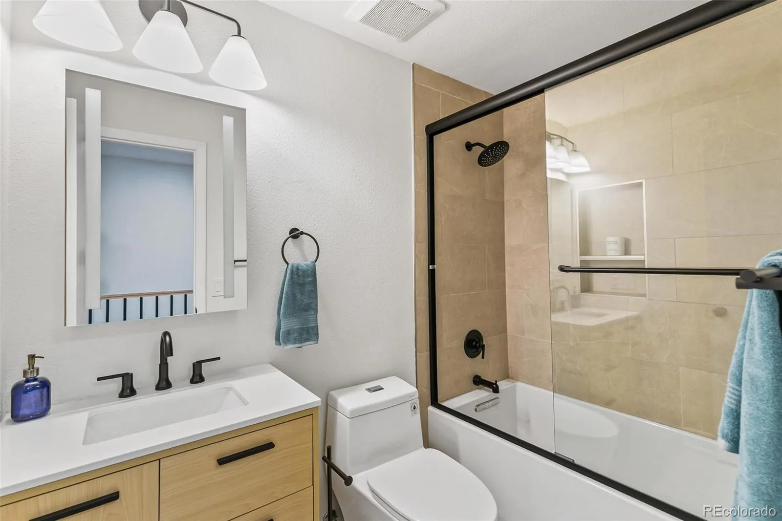 6085 W 82nd Drive Arvada CO 80003 | MLS #REC9417927 08282026222843 1600 25