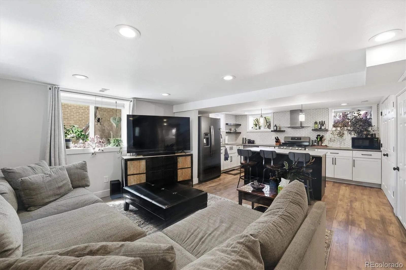 3029 Zenobia Street Denver CO 80212 MLS #REC9420620 05282026023305 1600 22