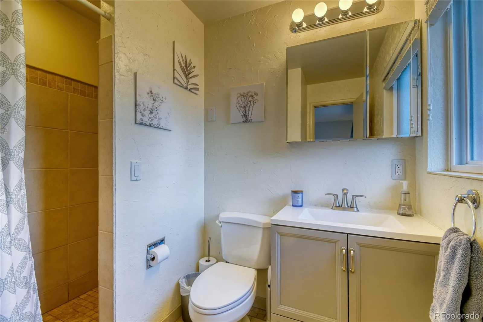 6016 S Bannock Street Littleton CO 80120 MLS #REC9420922 07142026114425 1600 17