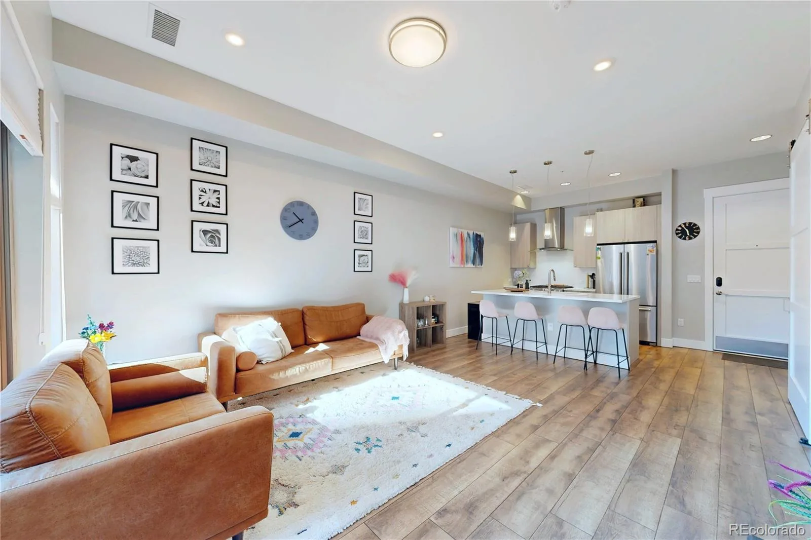 4885 S Monaco Street #101 Denver CO 80237 | MLS #REC9421444 09262026012452 1600 2