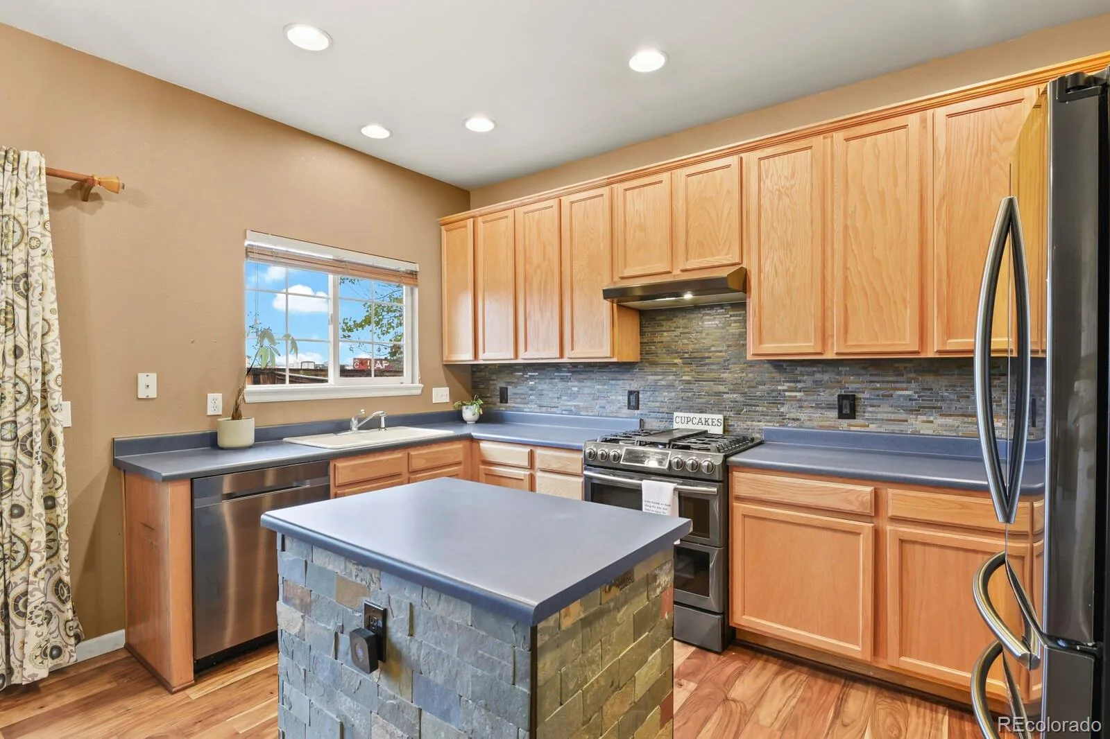 15737 Greenstone Circle Parker CO 80134 | MLS #REC9422100 08072026230656 1600 19