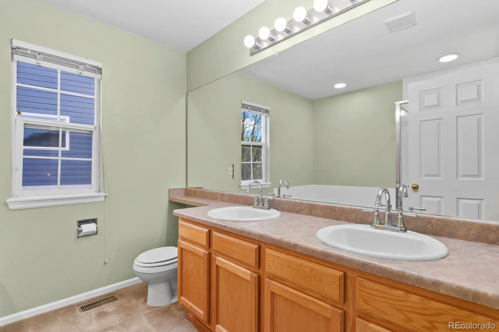 15737 Greenstone Circle Parker CO 80134 | MLS #REC9422100 08072026230656 1600 25