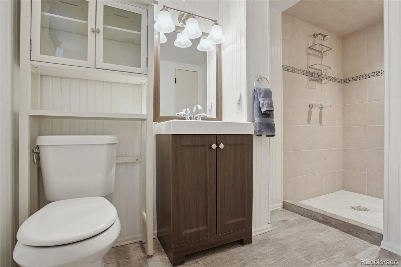 6266 S Valleyview Street Littleton CO 80120 MLS #REC9424531 05072026190744 1600 26