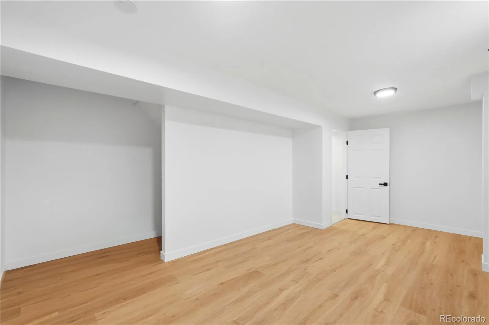 45 S Dover Street Lakewood CO 80226 | MLS #REC9424811 10122026185000 1600 18
