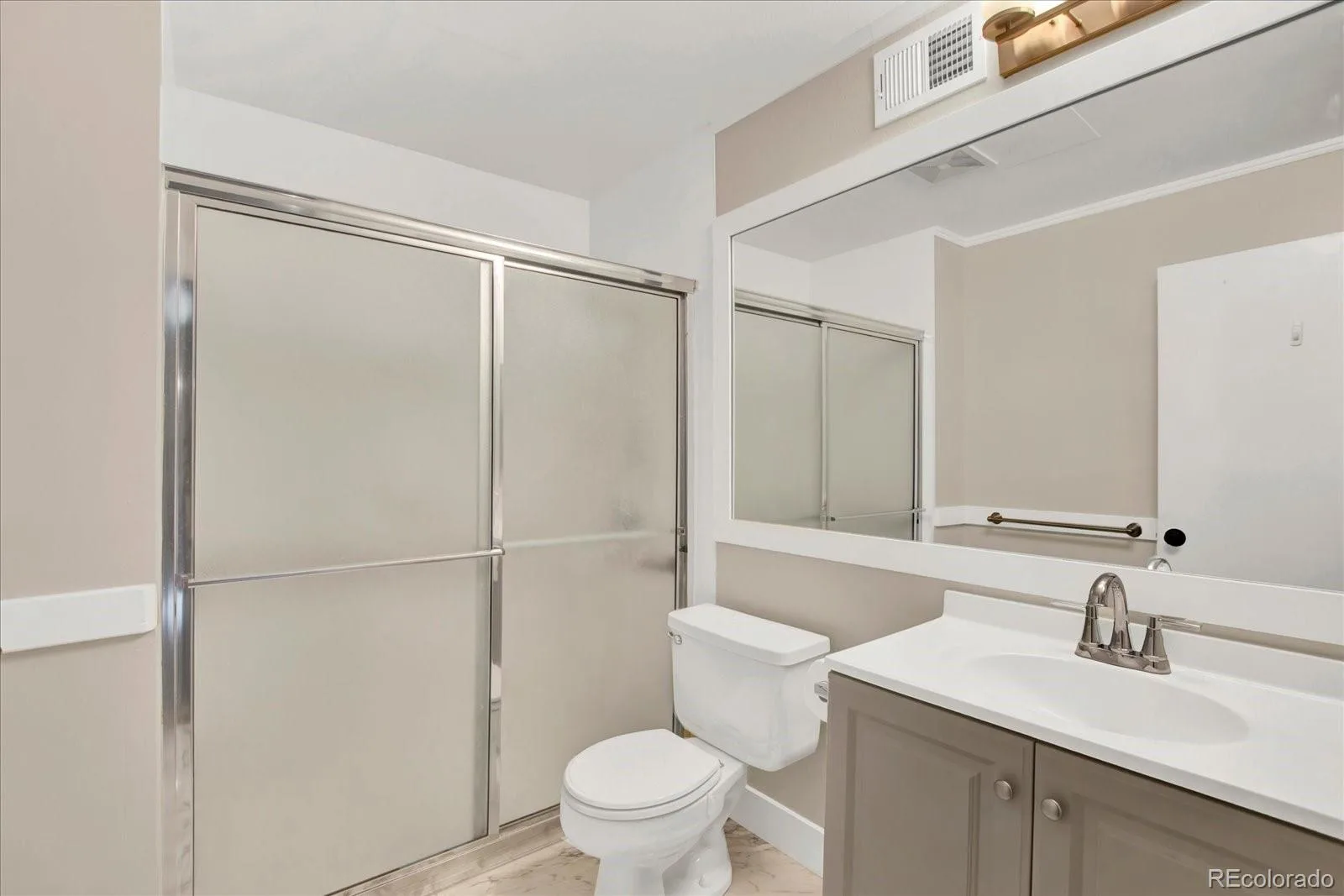 3345 S Ammons Street #5-202 Lakewood CO 80227 MLS #REC9426593 06122026075157 1600 17