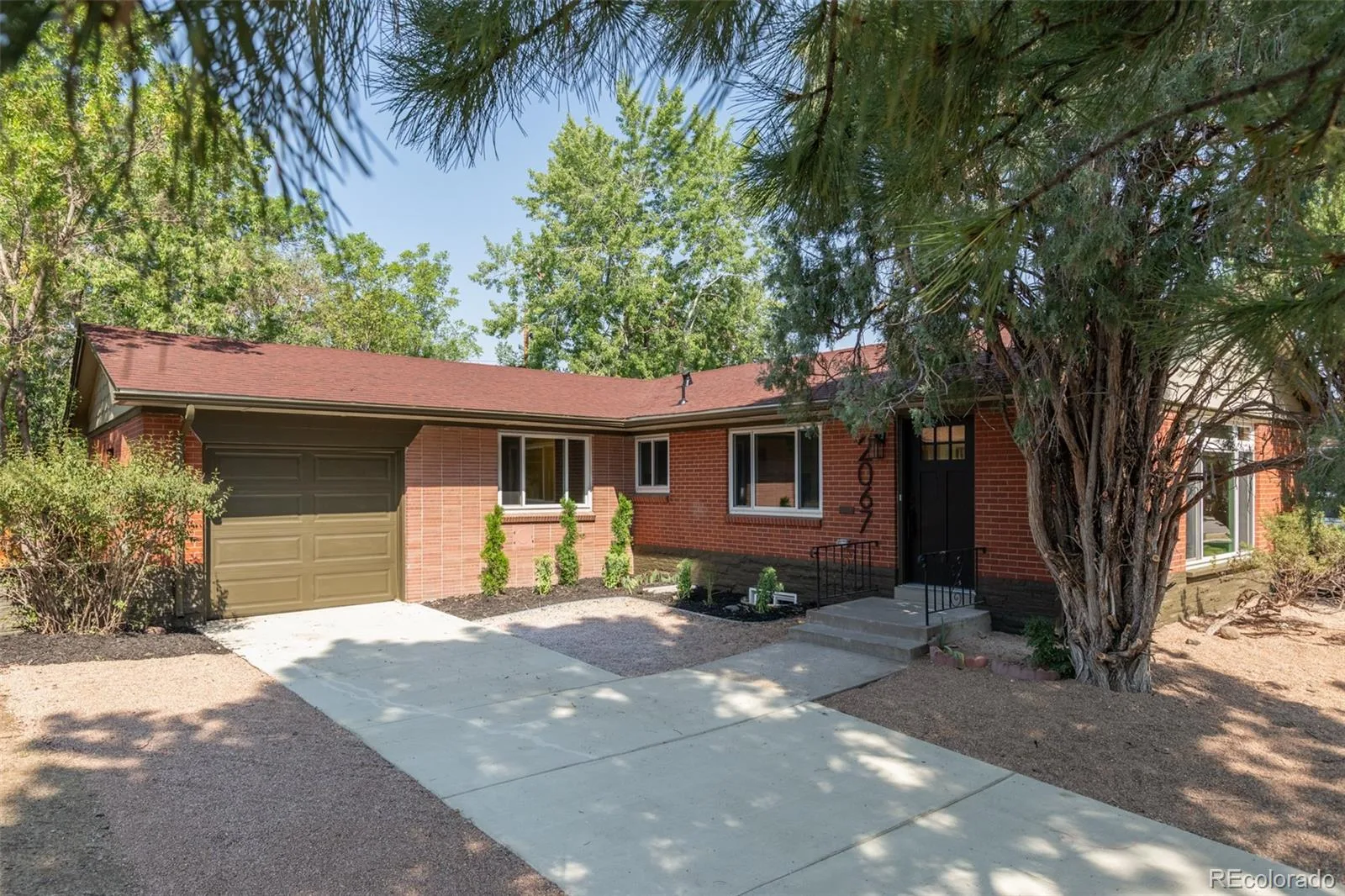 2067 S Yates Street Denver CO 80219 | MLS #REC9427835 08072026234408 1600 21