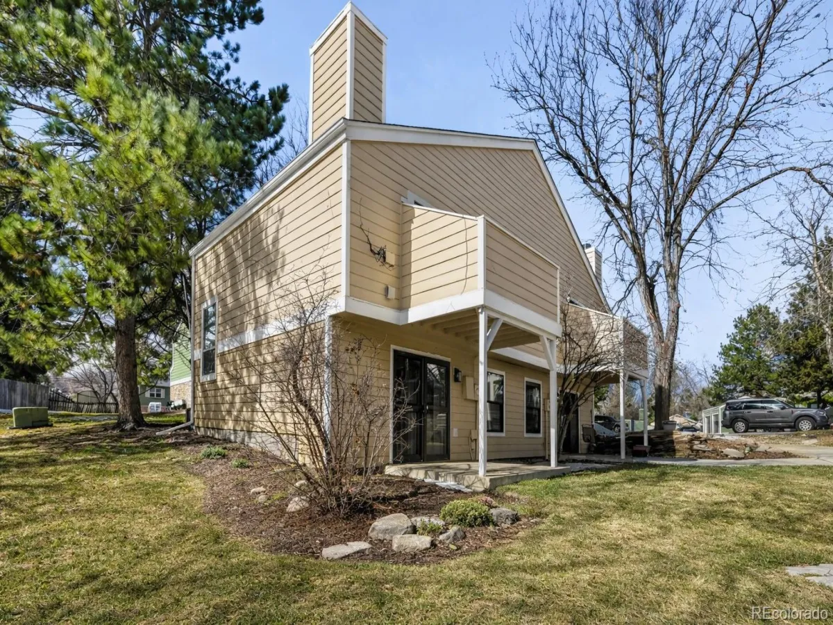 4252 S Richfield Way Aurora CO 80013 MLS #REC9428192 04282026000318 1200 26