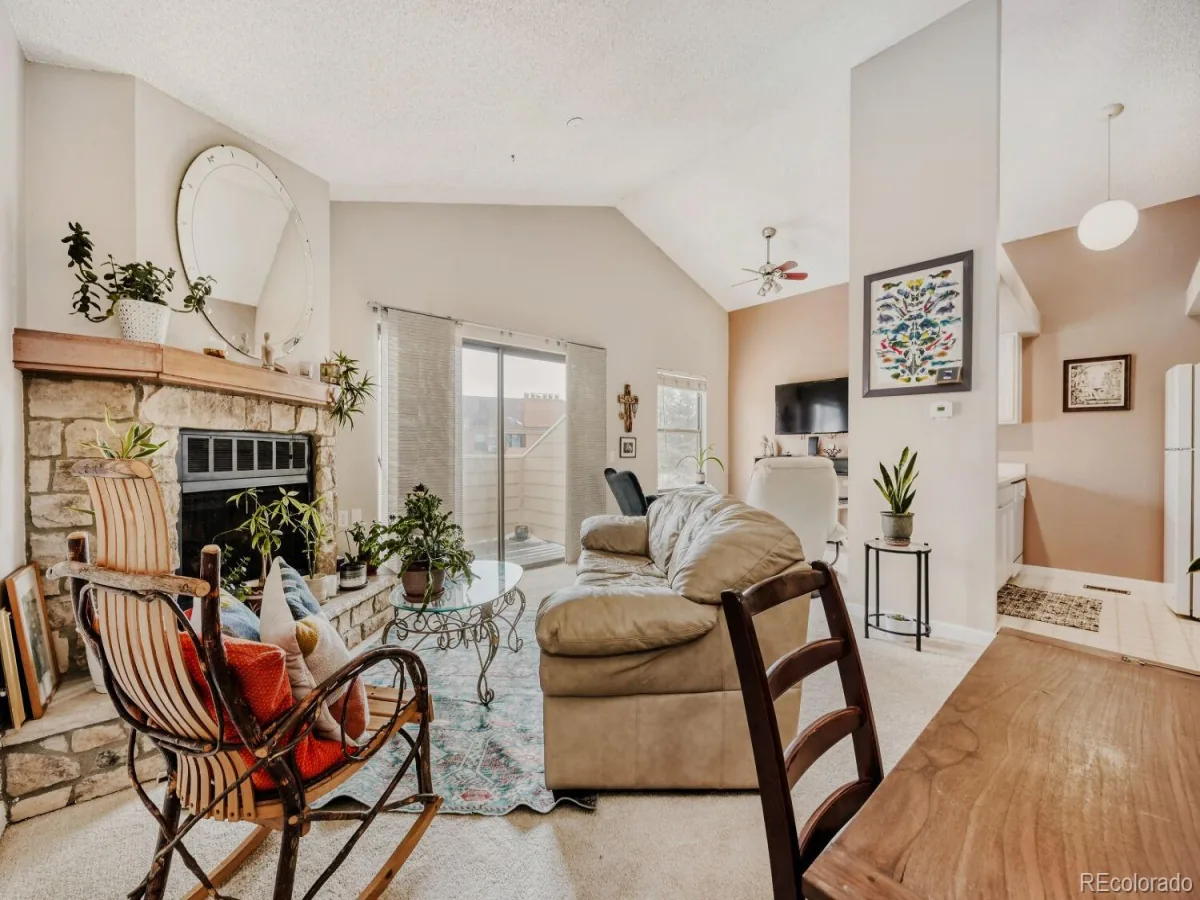 4252 S Richfield Way Aurora CO 80013 | MLS #REC9428192 08172026233755 1200 1
