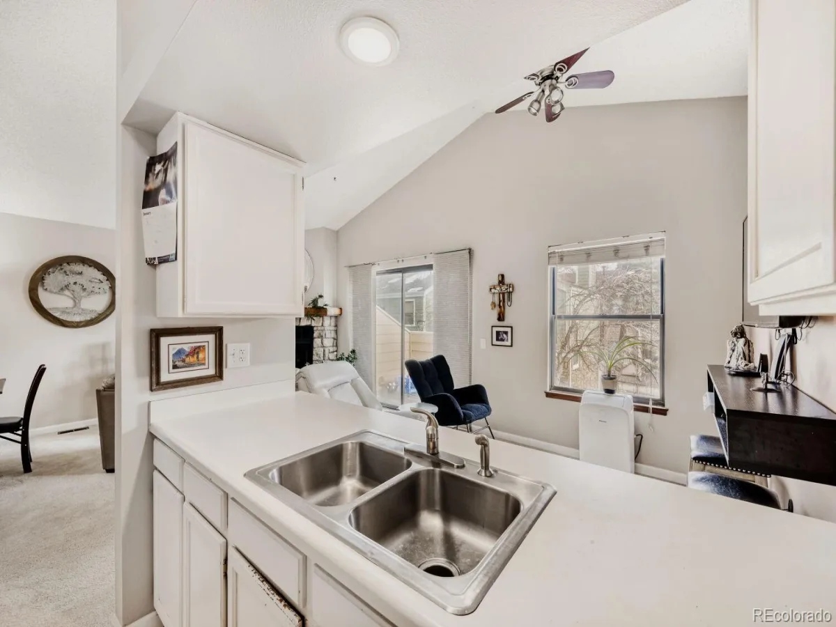 4252 S Richfield Way Aurora CO 80013 | MLS #REC9428192 08172026233755 1200 12