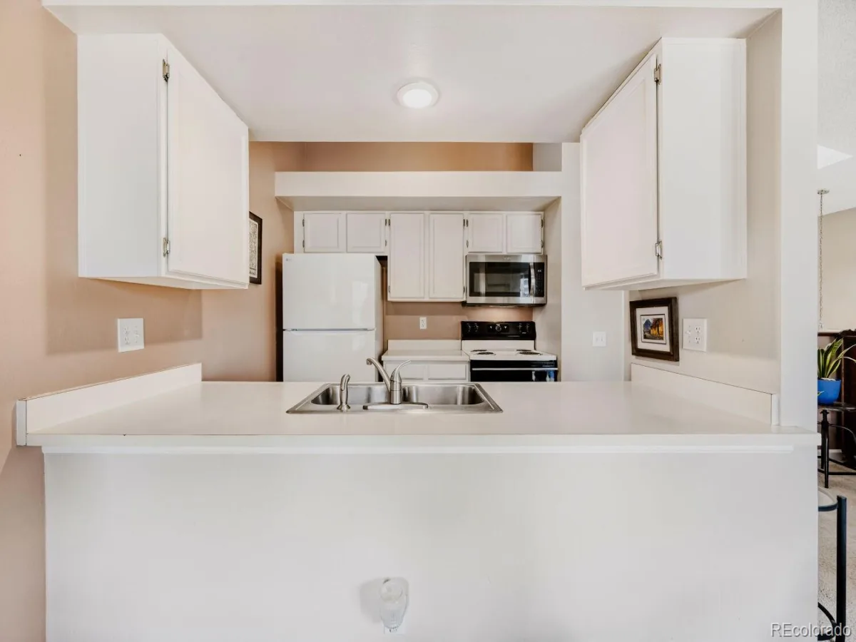4252 S Richfield Way Aurora CO 80013 | MLS #REC9428192 08172026233755 1200 9