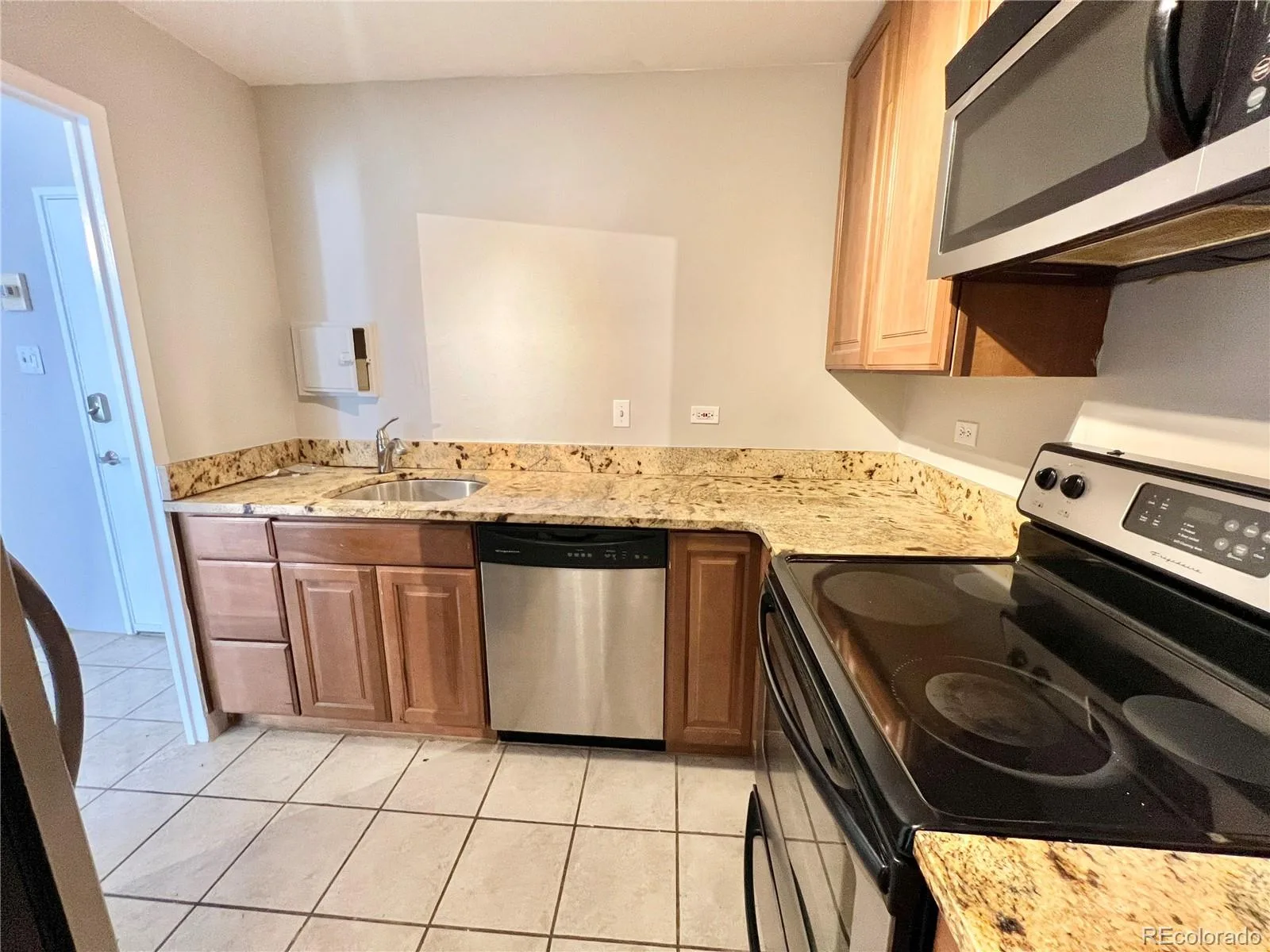 888 N Logan Street #6I Denver CO 80203 | MLS #REC9428253 09172026231626 1600 3