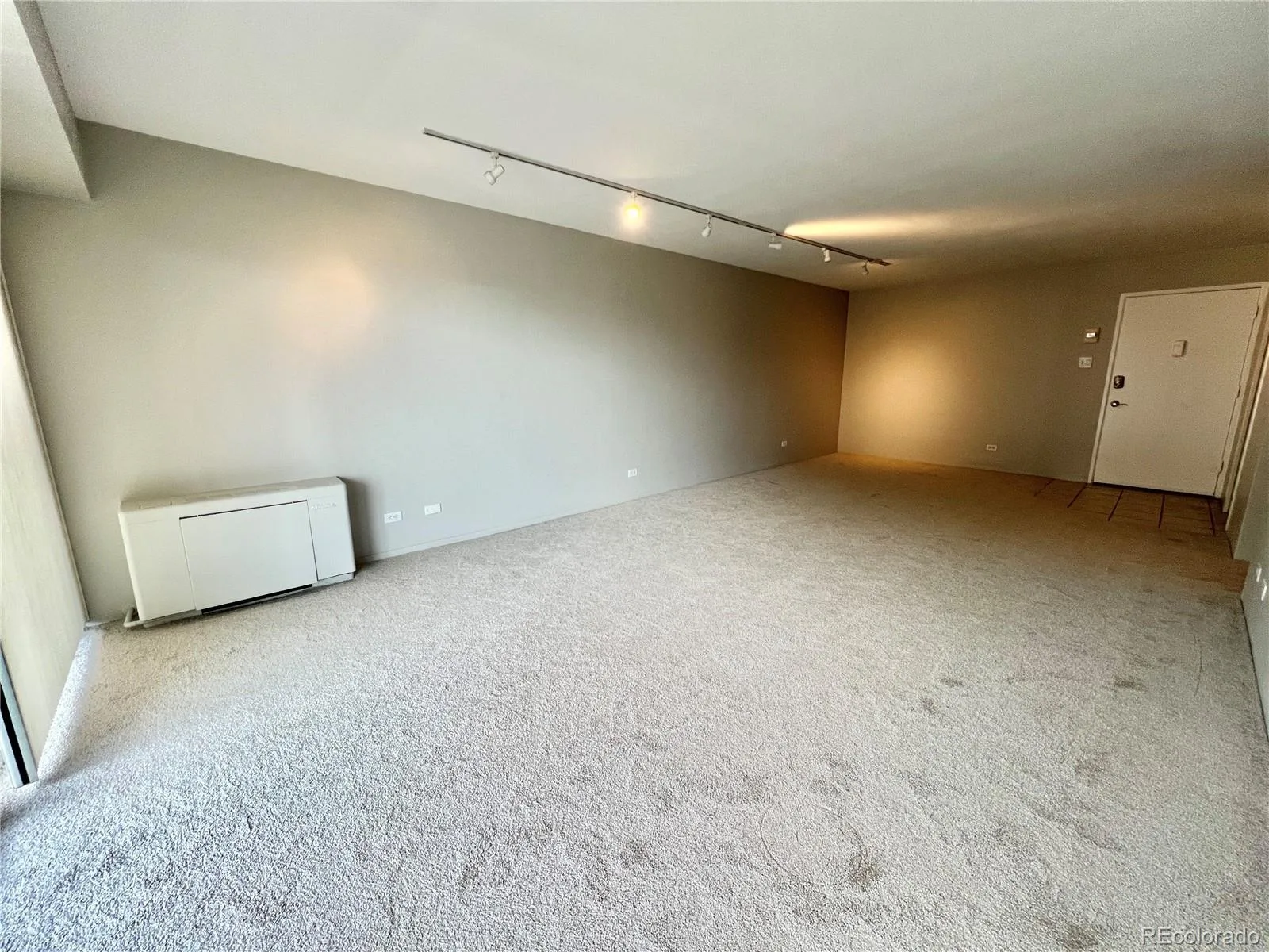 888 N Logan Street #6I Denver CO 80203 | MLS #REC9428253 09172026231626 1600 4