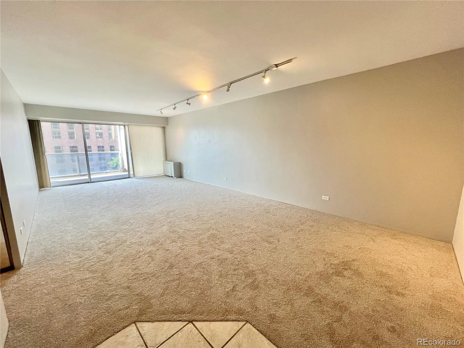888 N Logan Street #6I Denver CO 80203 | MLS #REC9428253 09172026231626 1600 5