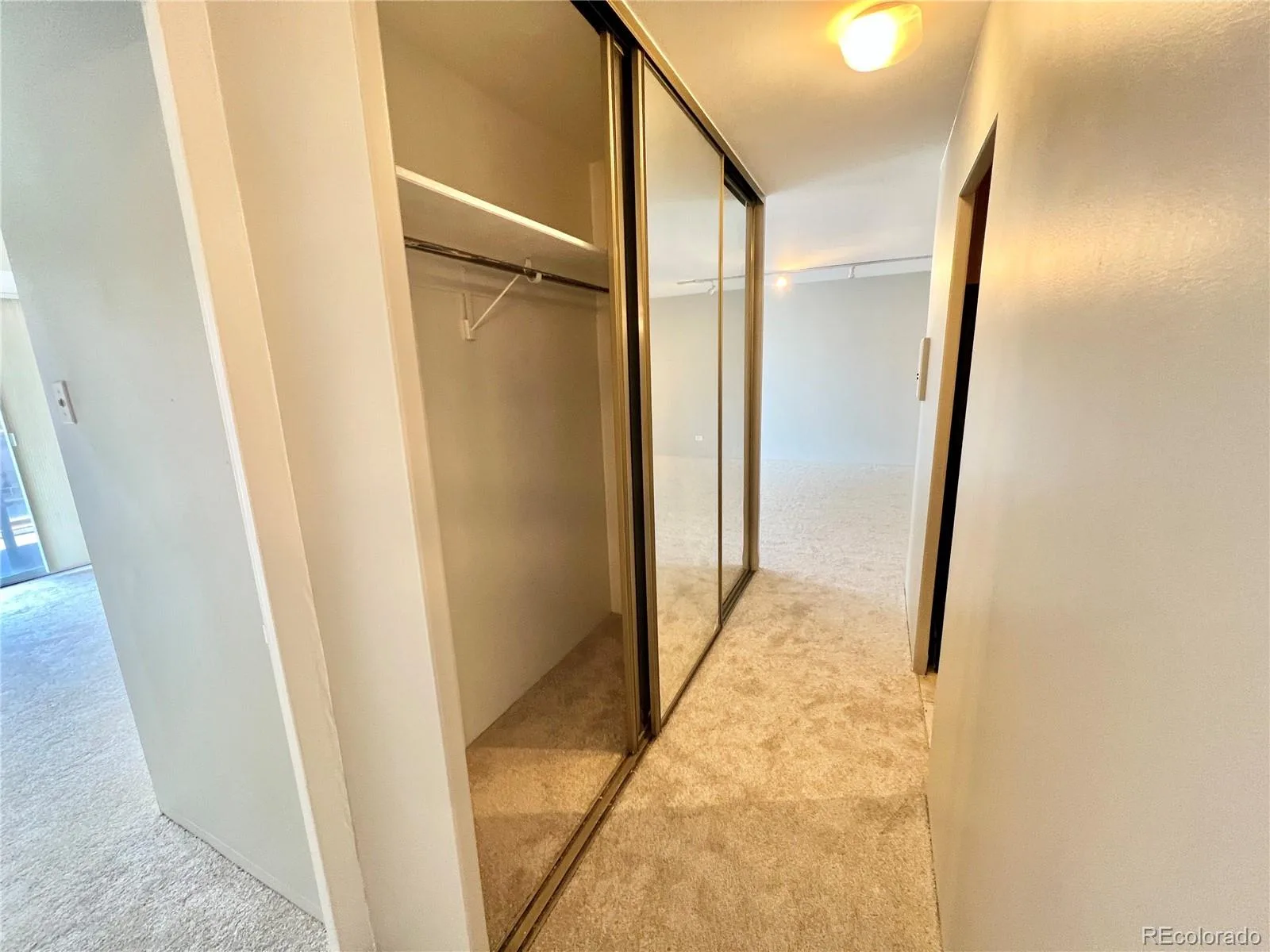 888 N Logan Street #6I Denver CO 80203 | MLS #REC9428253 09172026231626 1600 8