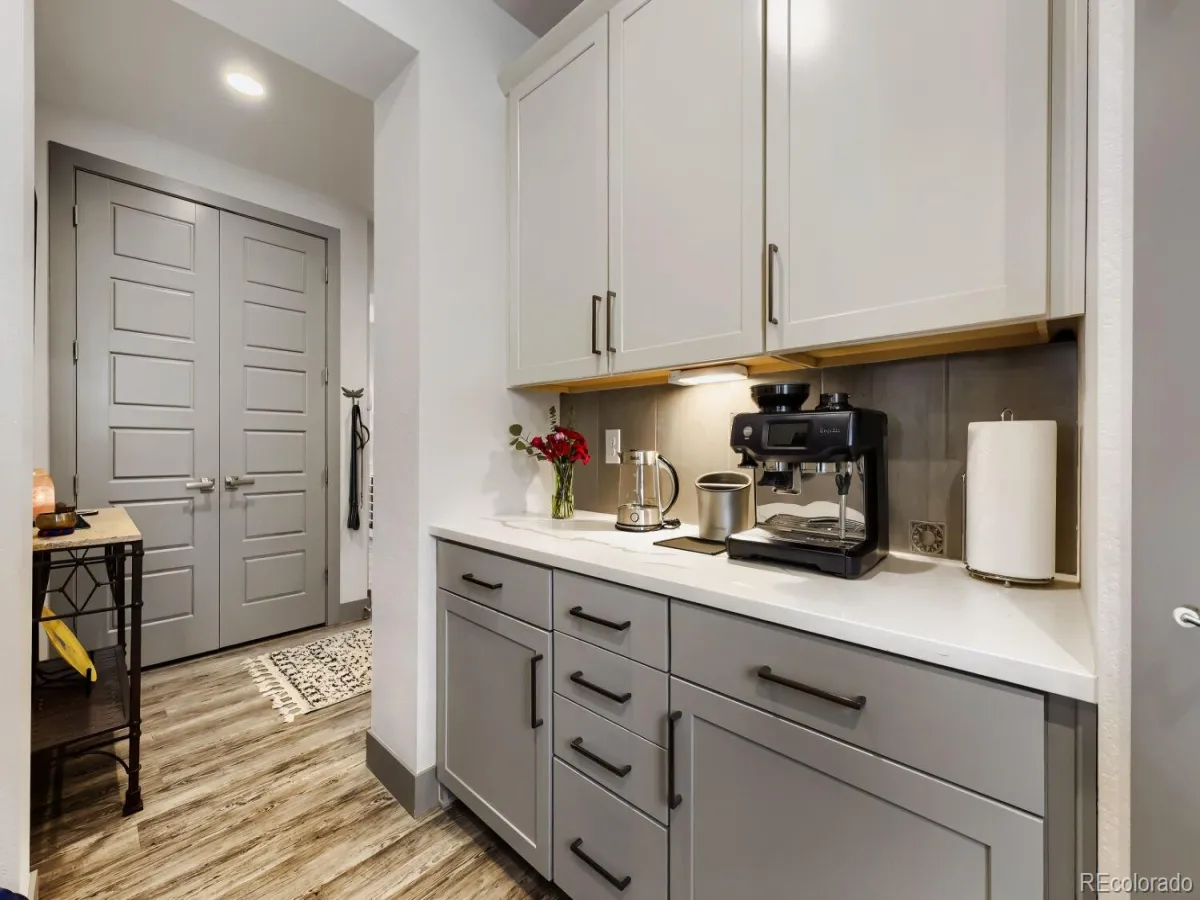 18401 W 93rd Place Arvada CO 80007 MLS #REC9428840 05212026140704 1200 9