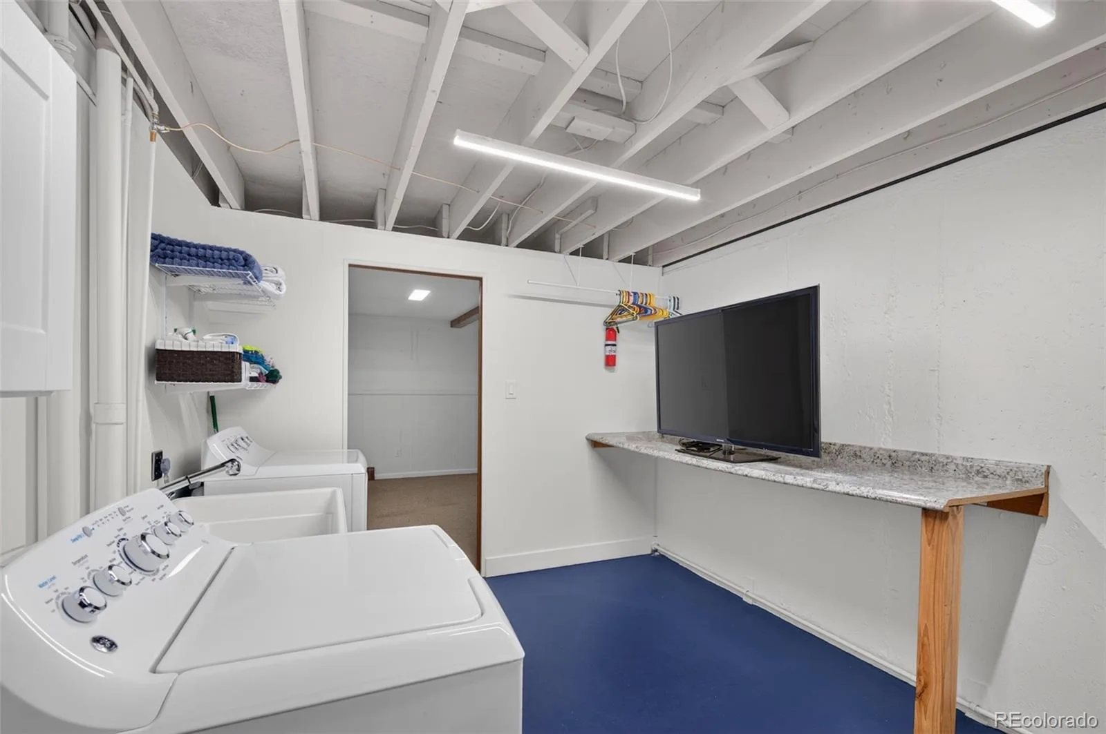 2860 S Jay Street Denver CO 80227 | MLS #REC9429052 08122026160544 1600 34