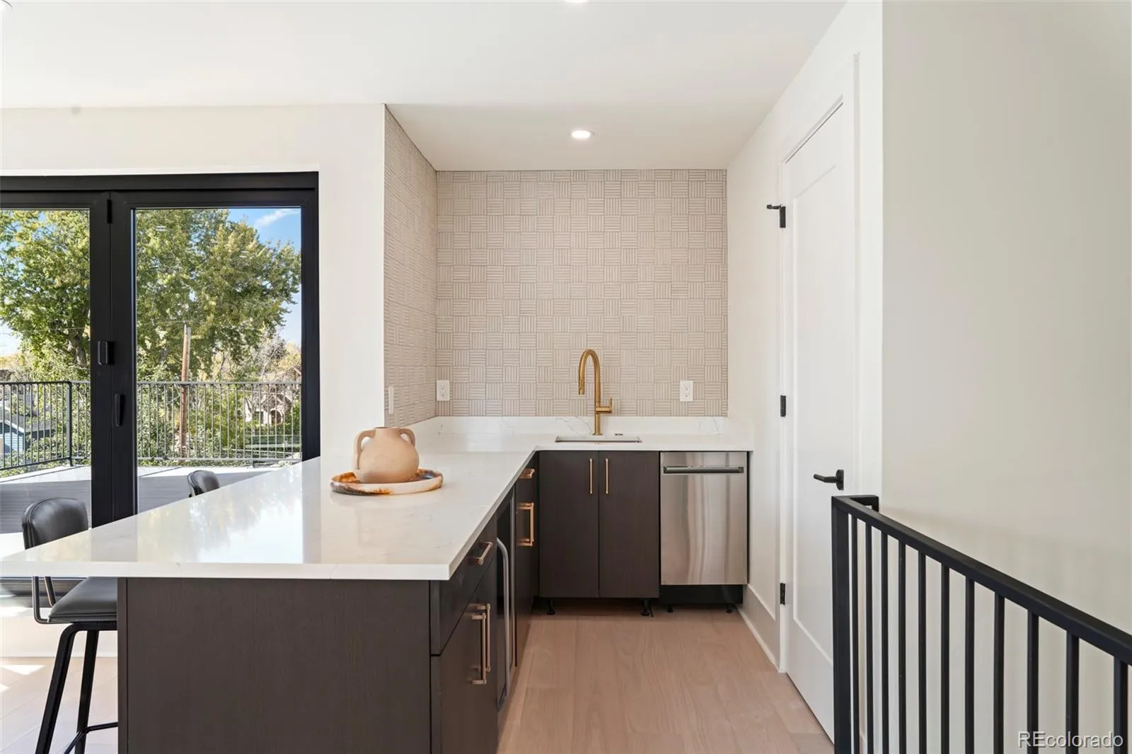 04172026155335 1600 31