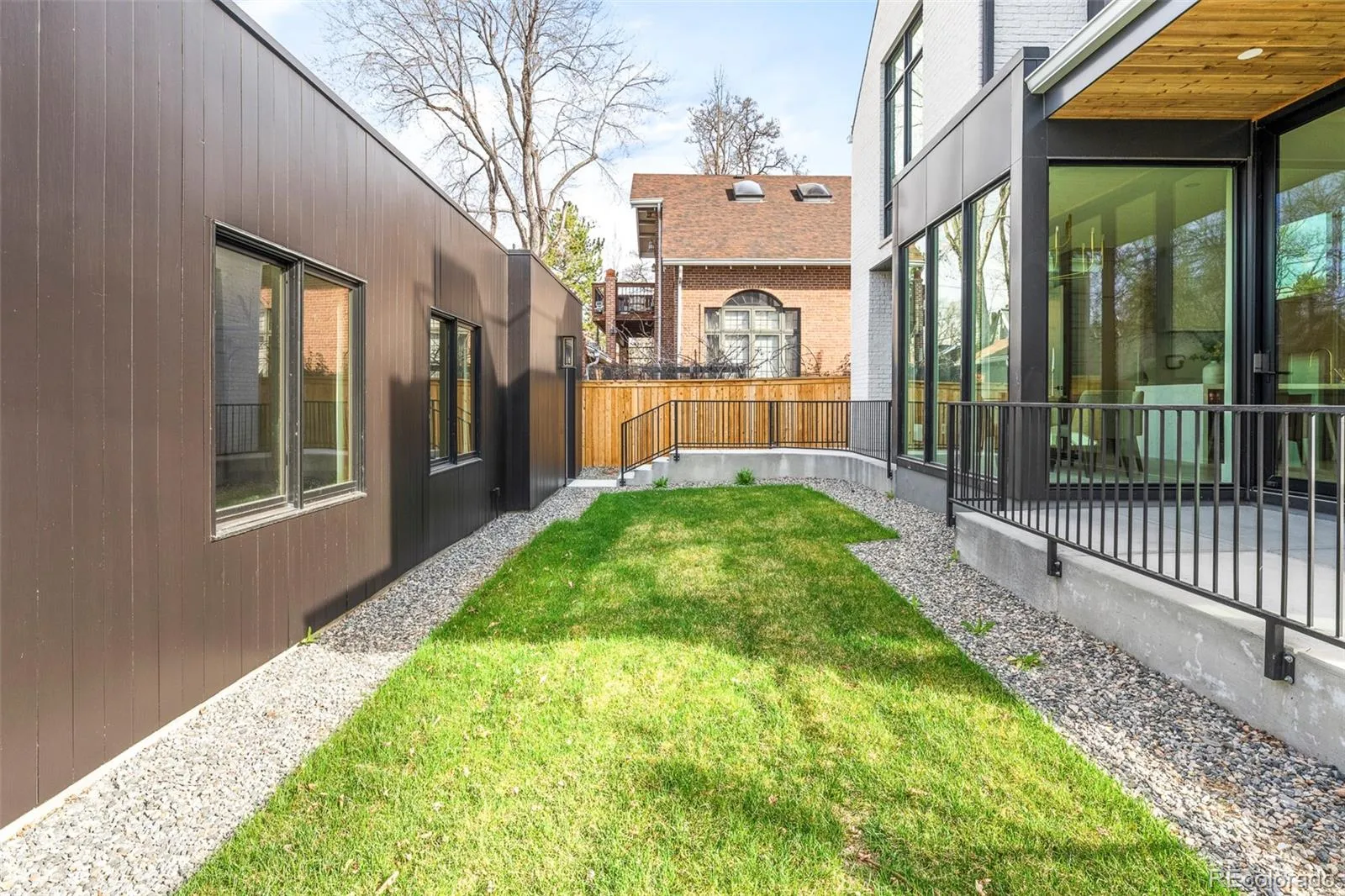 04172026155335 1600 45