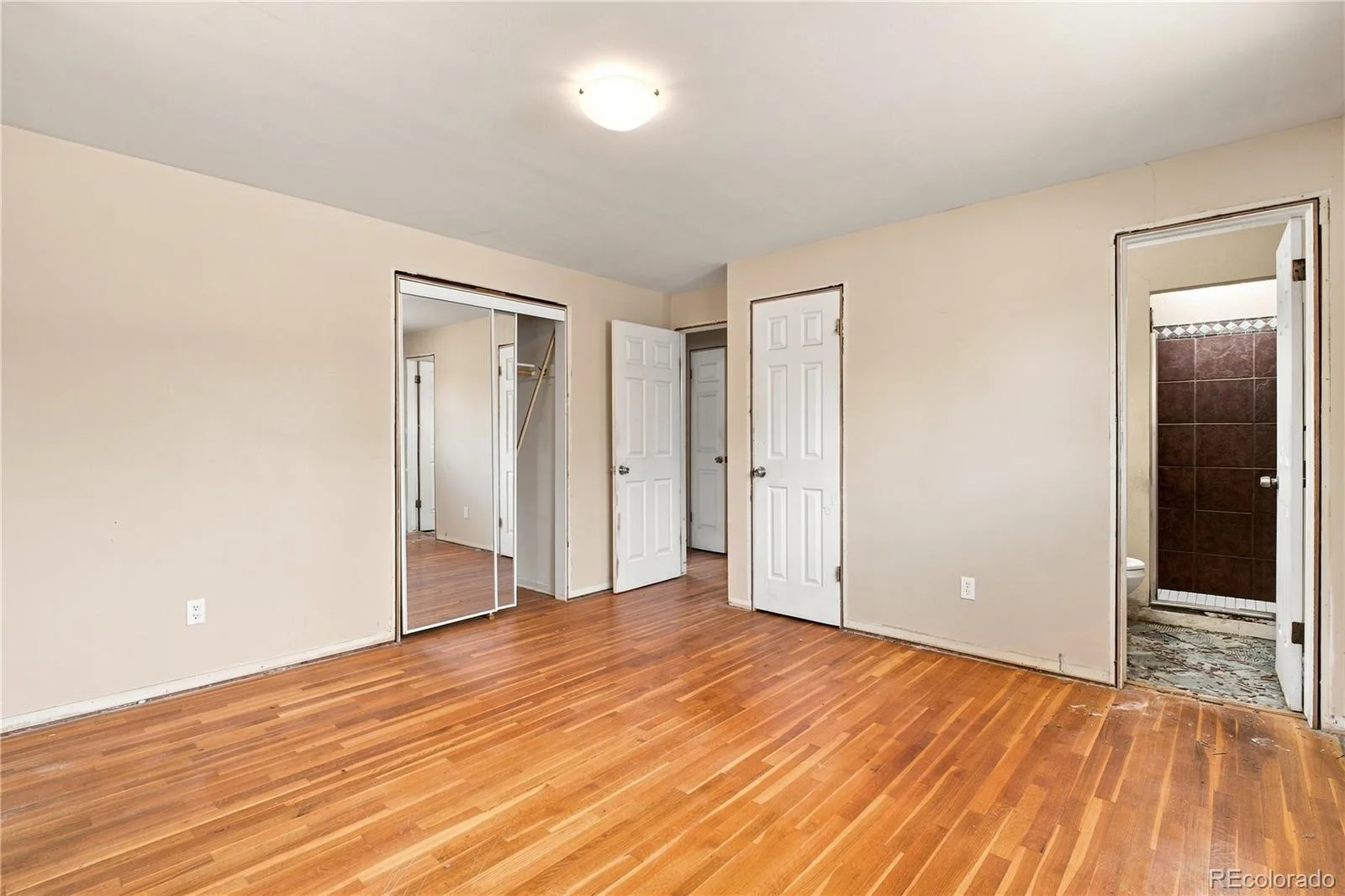 6974 S Lakeview Street Littleton CO 80120 | MLS #REC9430118 08292026161305 1600 5