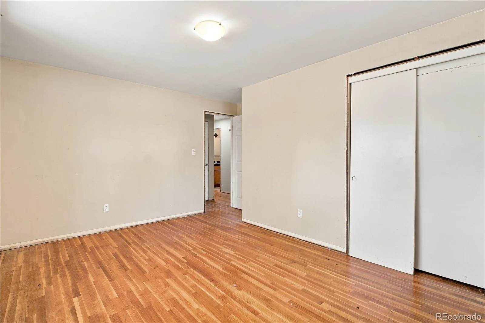 6974 S Lakeview Street Littleton CO 80120 | MLS #REC9430118 08292026161305 1600 6