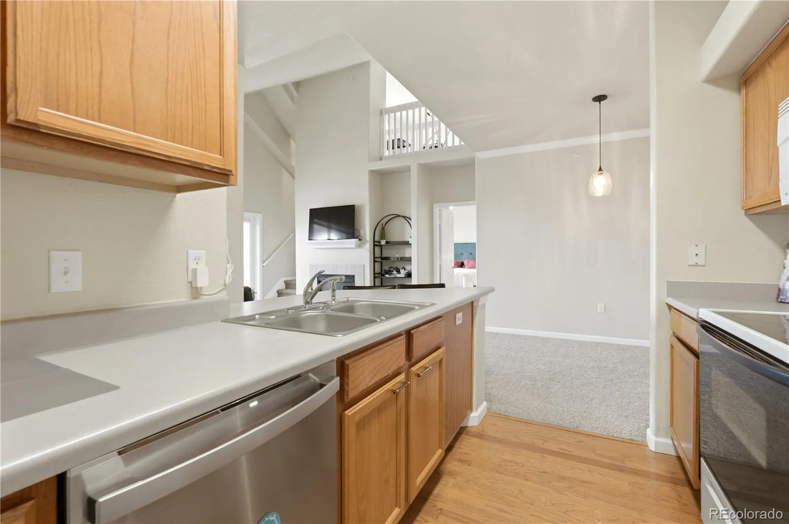 18939 E Warren Circle #E302 Aurora CO 80013 MLS #REC9430257 04202026185140 1600 6