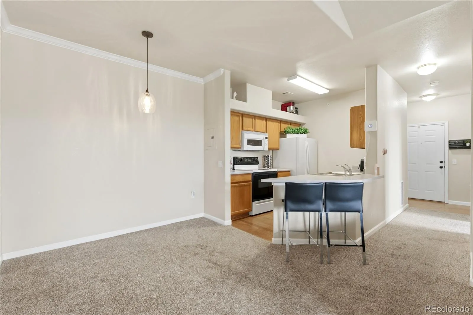 18939 E Warren Circle #E302 Aurora CO 80013 MLS #REC9430257 04202026185140 1600 7