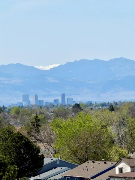 18939 E Warren Circle #E302 Aurora CO 80013 MLS #REC9430257 04202026185140 800 39