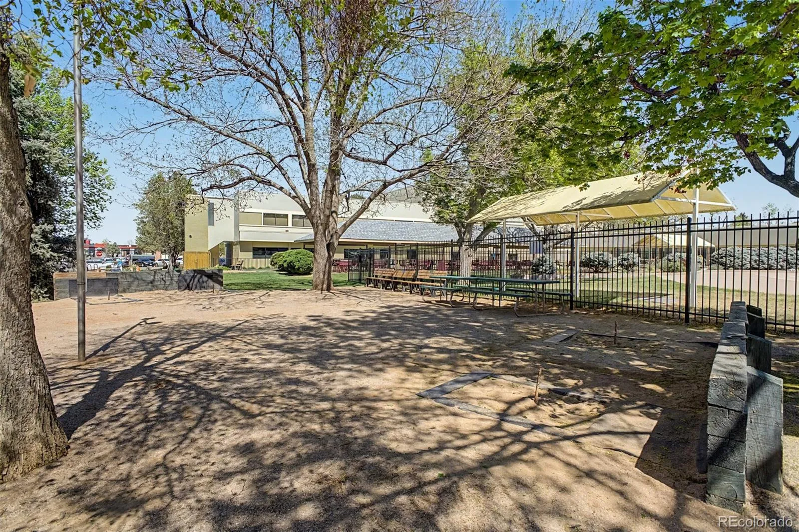 605 S Alton Way #12C Denver CO 80247 MLS #REC9430345 05132026142503 1600 41