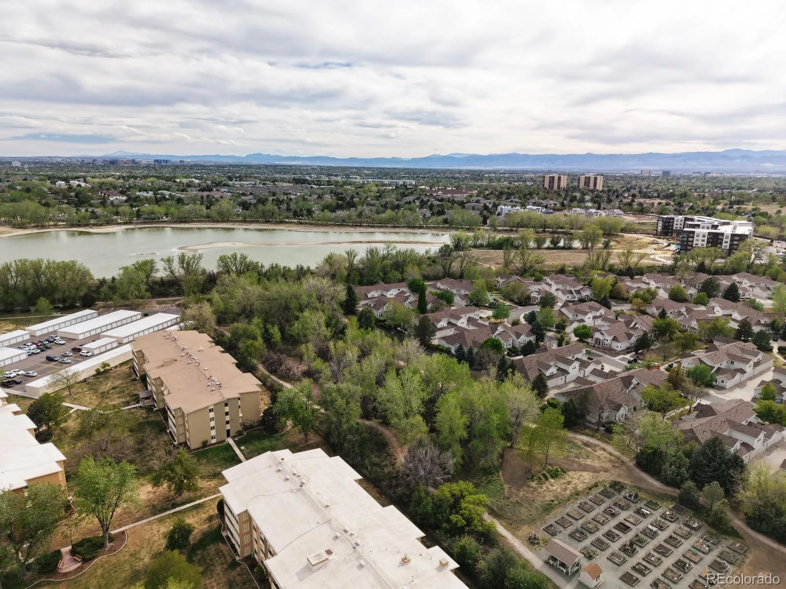 605 S Alton Way #12C Denver CO 80247 | MLS #REC9430345 06302026220254 1600 38