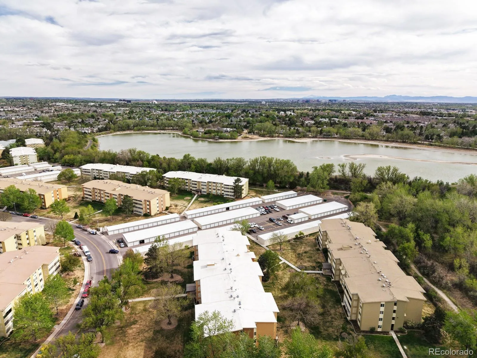 605 S Alton Way #12C Denver CO 80247 | MLS #REC9430345 06302026220254 1600 39