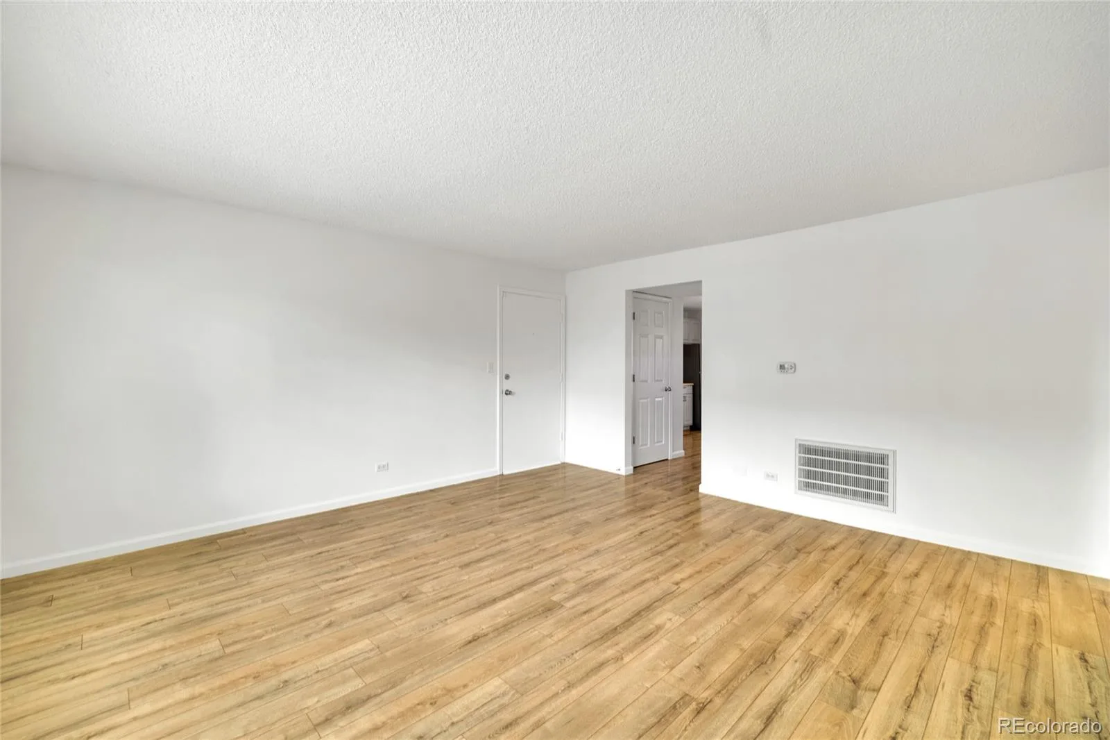 9320 E Girard Avenue #3 Denver CO 80231 MLS #REC9430517 07152026085112 1600 7