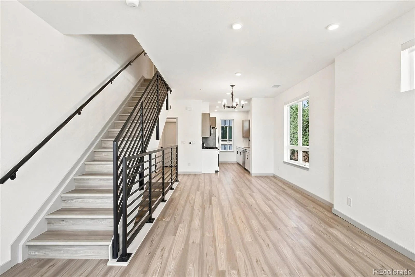 4101 E Wesley Avenue #5 Denver CO 80222 | MLS #REC9430751 10132026192801 1600 4