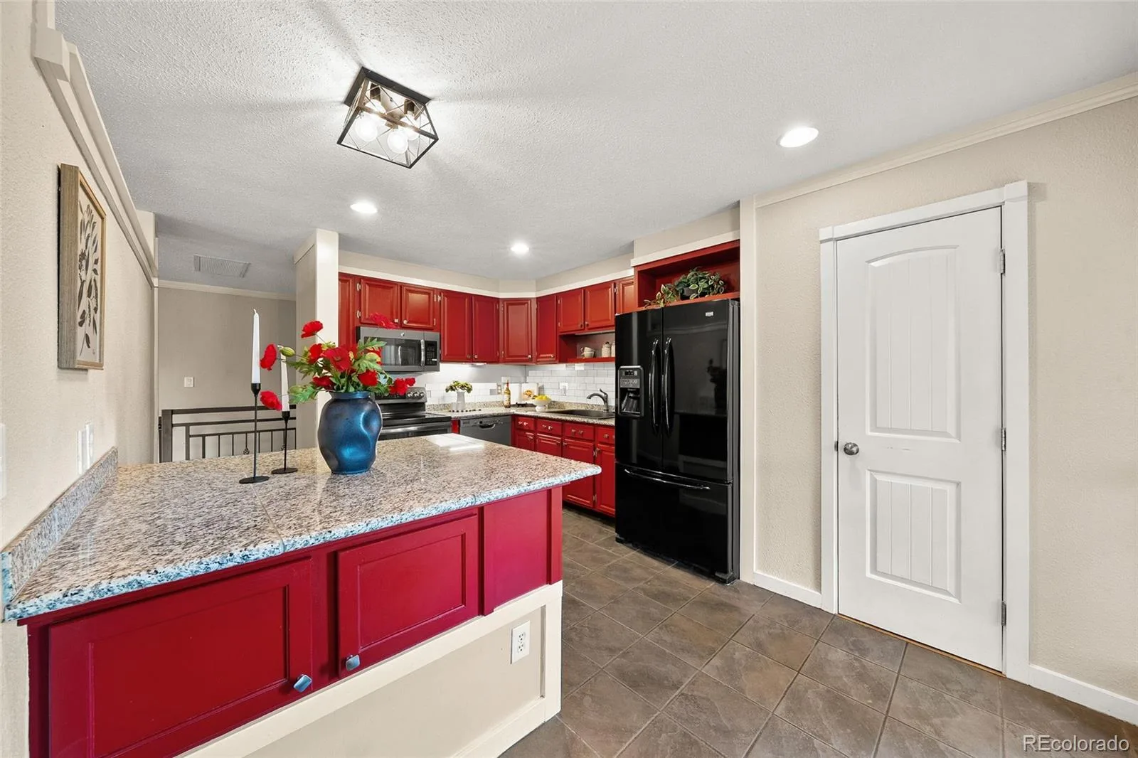 8060 S Kendall Boulevard Littleton CO 80128 | MLS #REC9431044 08052026011141 1600 14