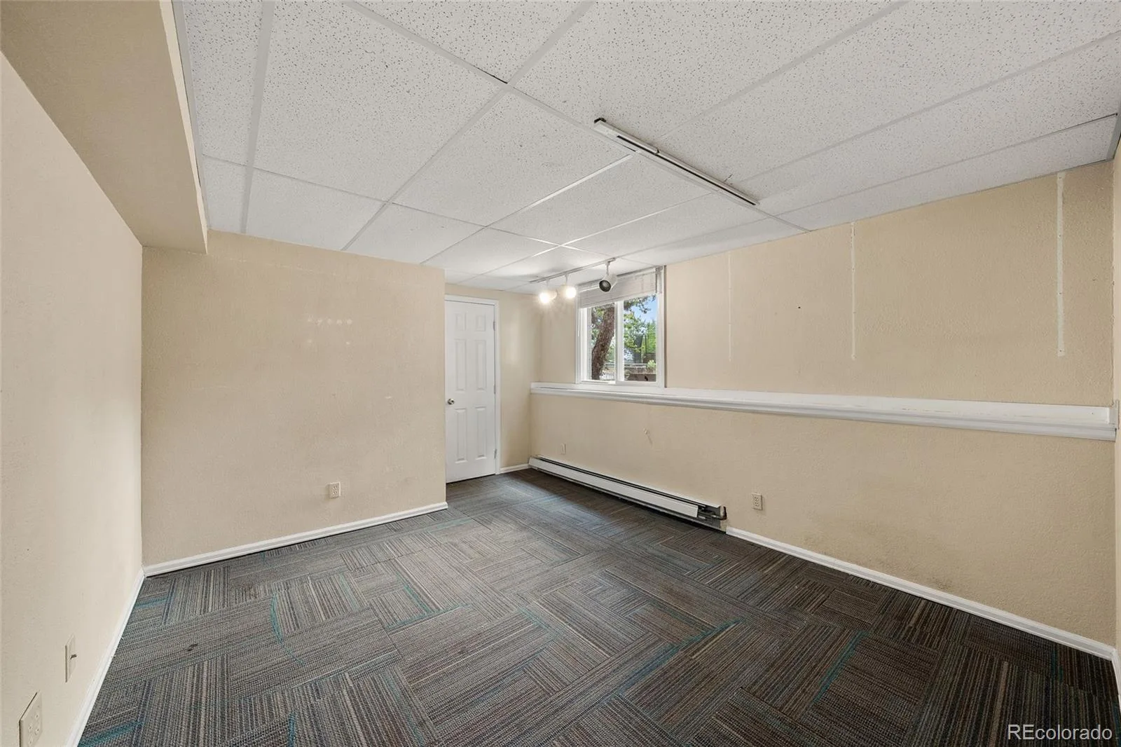 8060 S Kendall Boulevard Littleton CO 80128 | MLS #REC9431044 08052026011141 1600 28