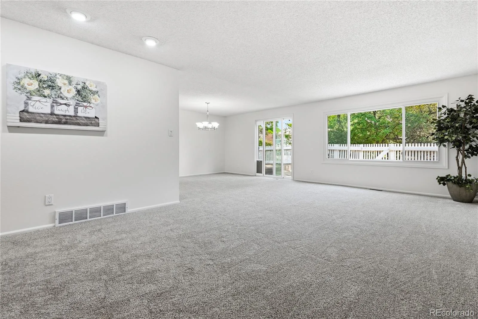 2830 S Kenton Court Aurora CO 80014 MLS #REC9435377 06302026183618 1600 12