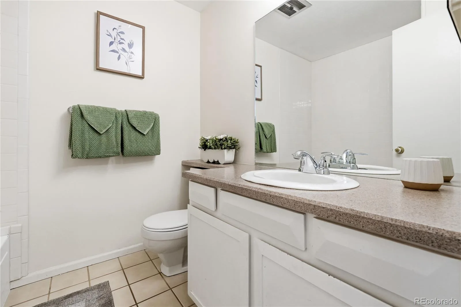 2830 S Kenton Court Aurora CO 80014 MLS #REC9435377 06302026183618 1600 34