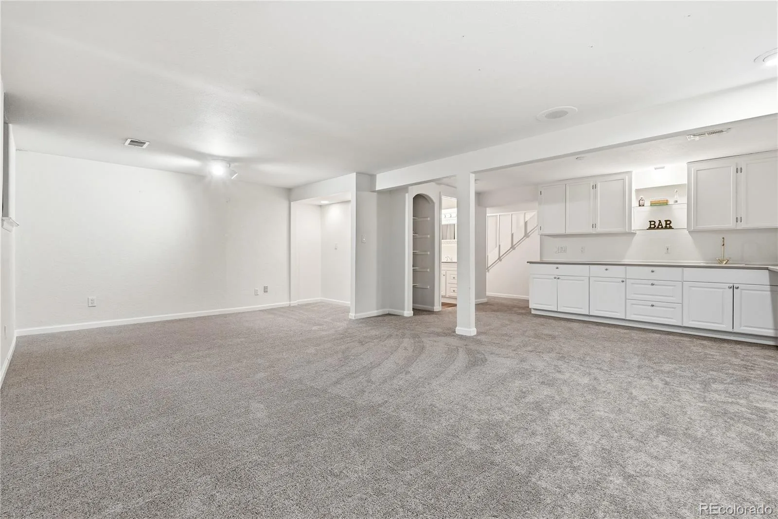 2830 S Kenton Court Aurora CO 80014 MLS #REC9435377 06302026183618 1600 41