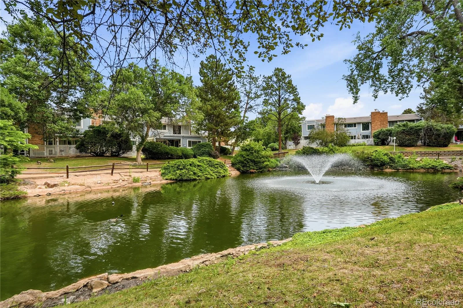 2830 S Kenton Court Aurora CO 80014 MLS #REC9435377 06302026183618 1600 46