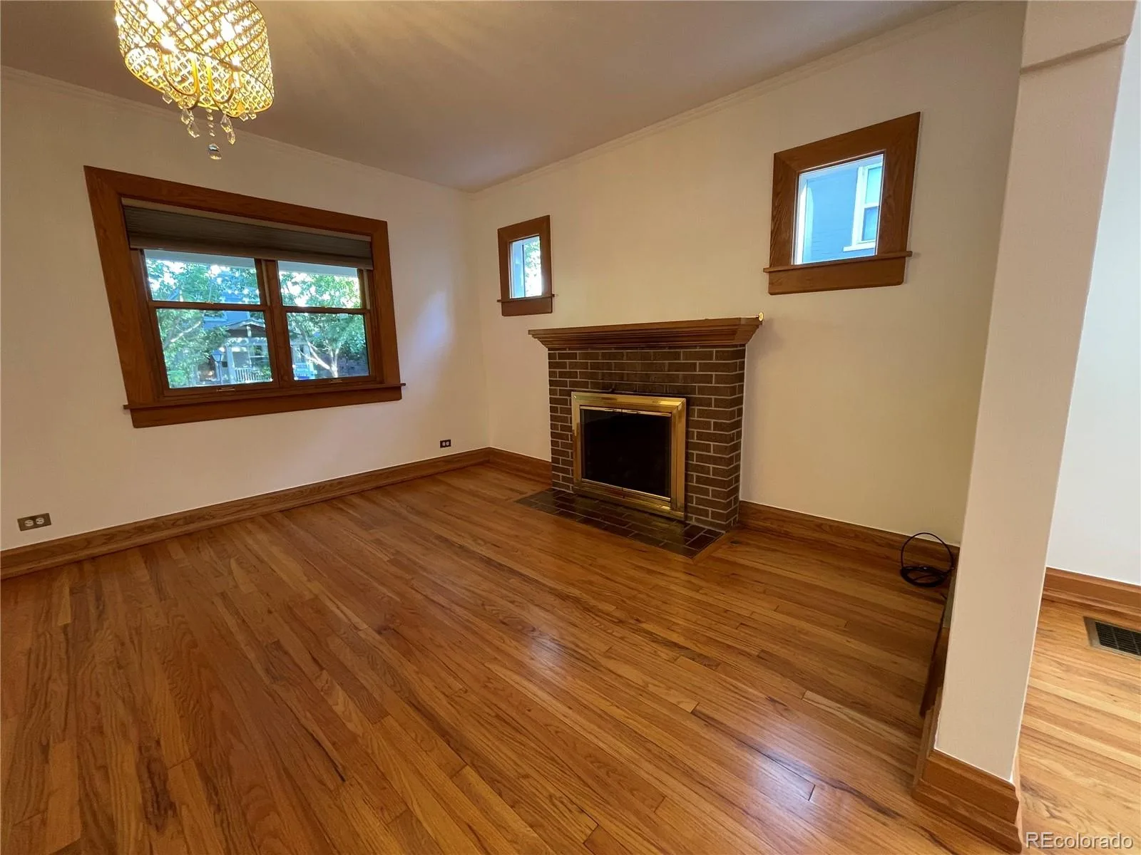 1233 Cook Street Denver CO 80206 | MLS #REC9435827 10032026233025 1600 4