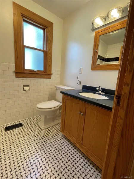 1233 Cook Street Denver CO 80206 | MLS #REC9435827 10032026233025 800 29