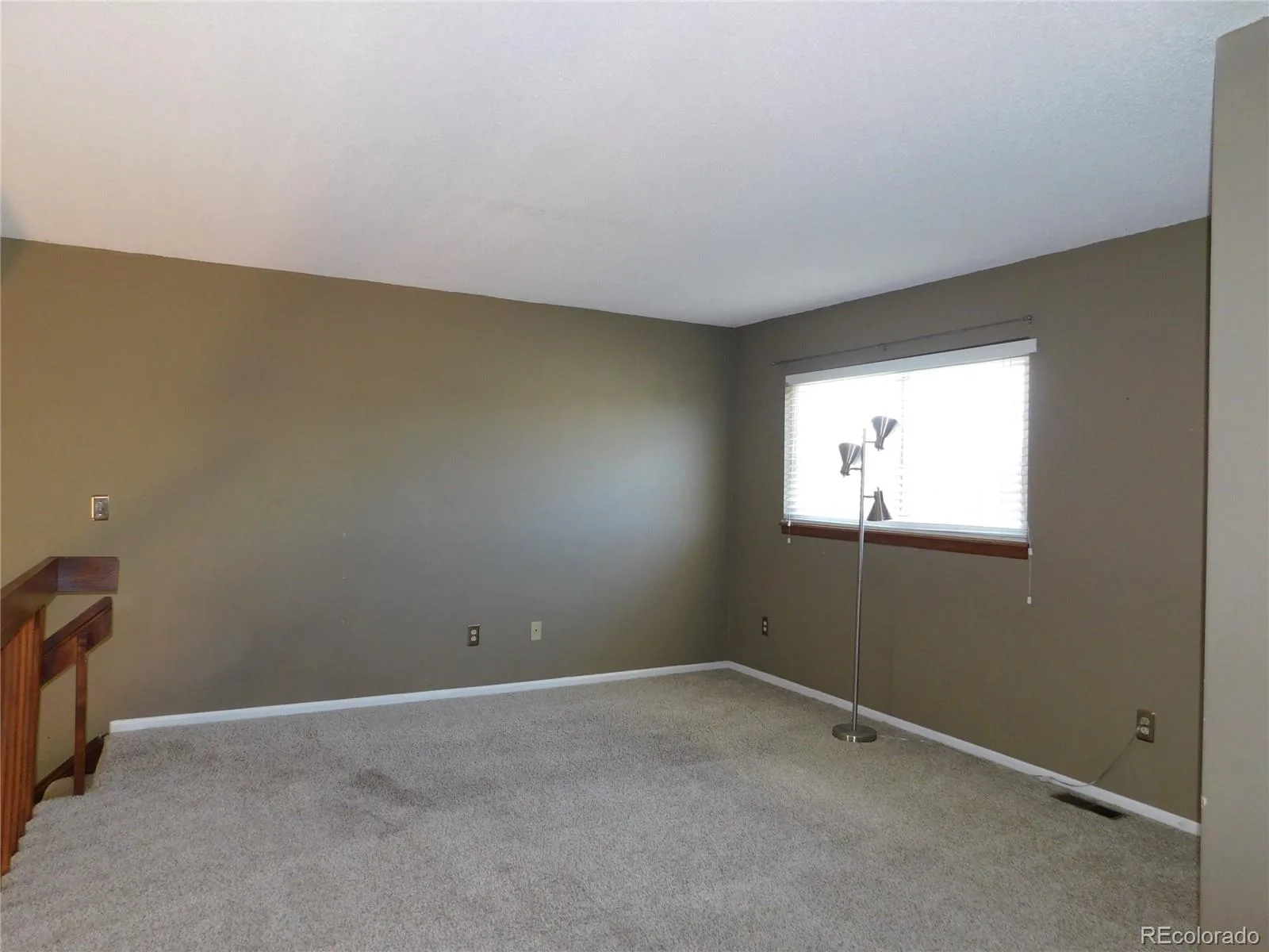4044 S Carson Street #F Aurora CO 80014 MLS #REC9437803 06022026190323 1600 17