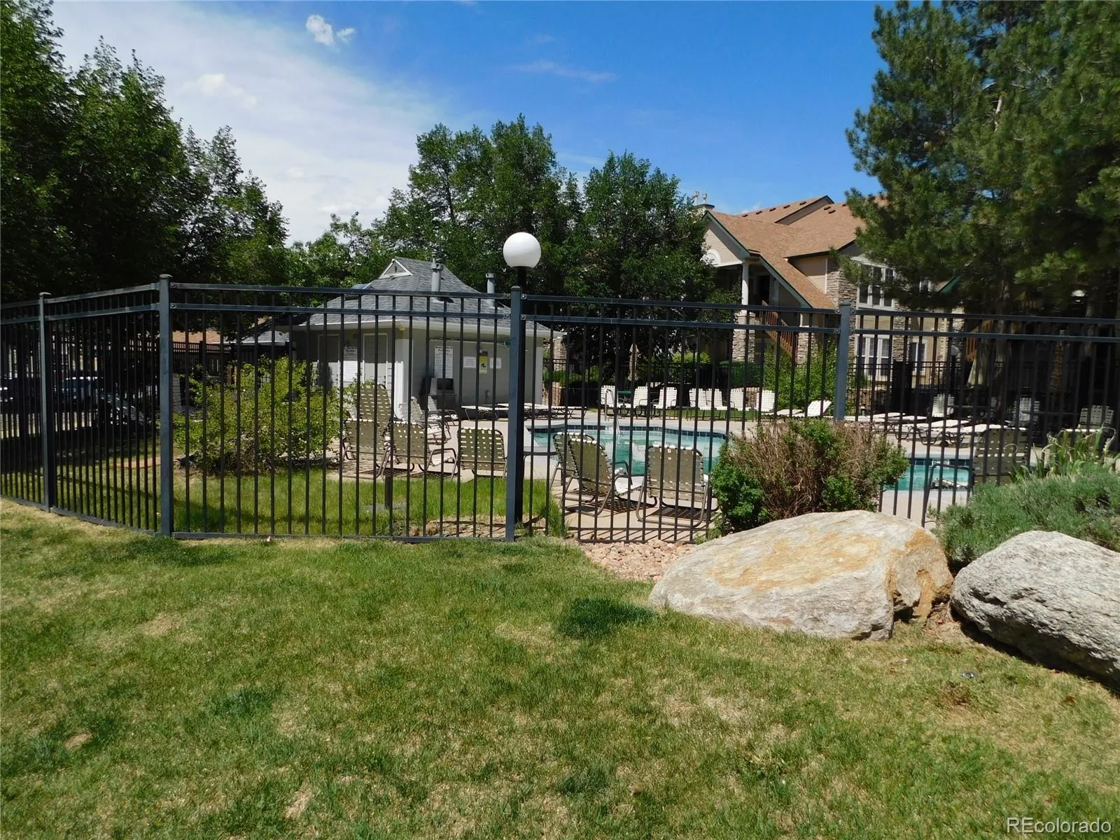 4044 S Carson Street #F Aurora CO 80014 MLS #REC9437803 06022026190323 1600 27