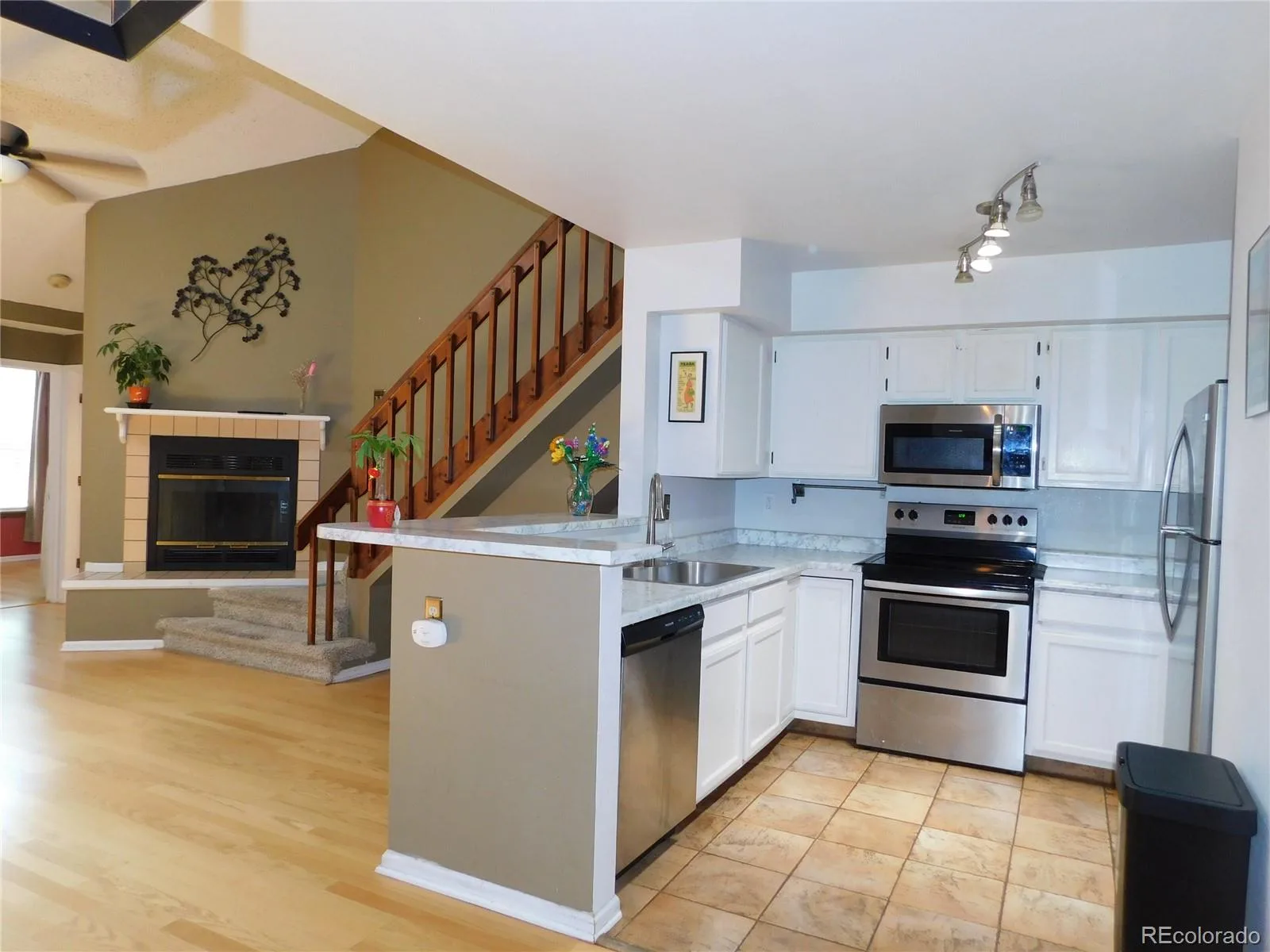 4044 S Carson Street #F Aurora CO 80014 MLS #REC9437803 06022026190323 1600 4