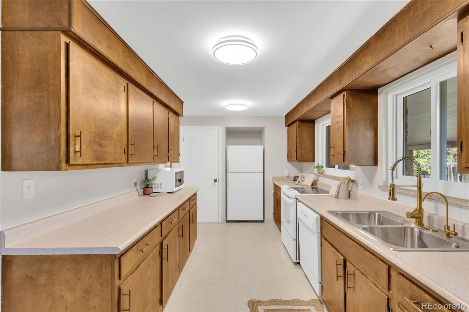 6679 W Louisiana Place Lakewood CO 80232 | MLS #REC9439058 08182026012323 1600 12