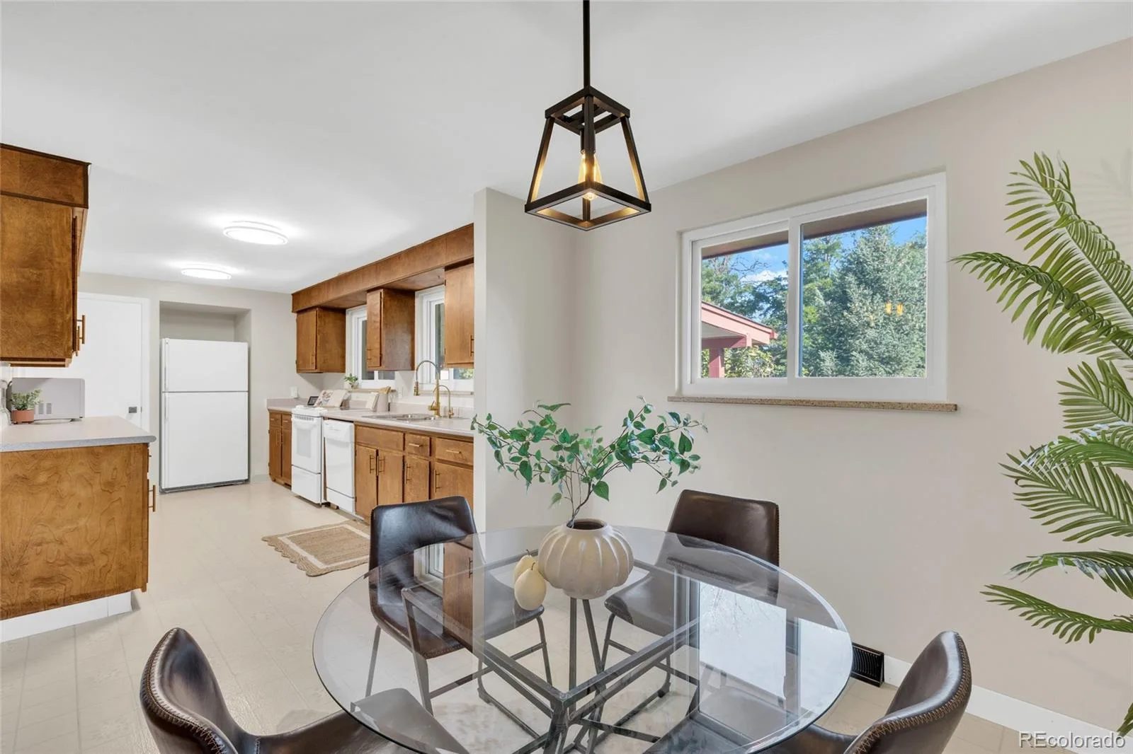 6679 W Louisiana Place Lakewood CO 80232 | MLS #REC9439058 08182026012323 1600 9