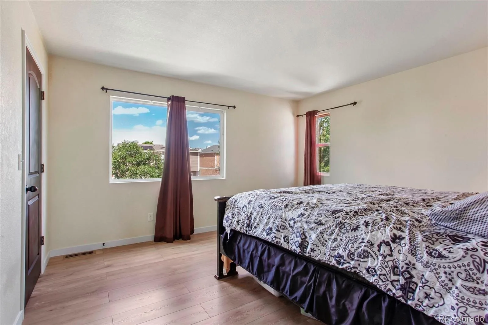 18634 E 45th Place Denver CO 80249 | MLS #REC9440389 07232026051341 1600 10