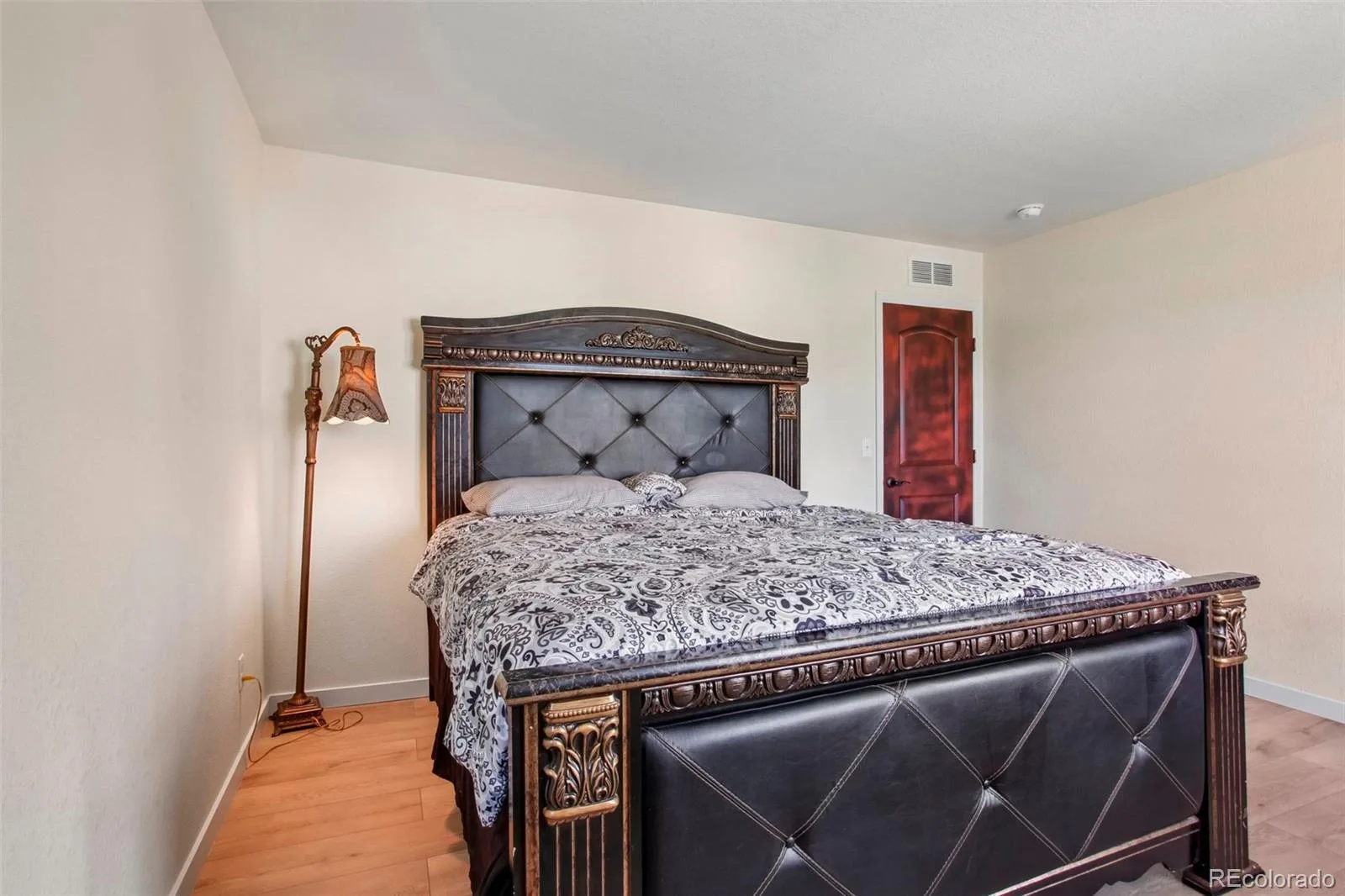 18634 E 45th Place Denver CO 80249 | MLS #REC9440389 07232026051341 1600 12