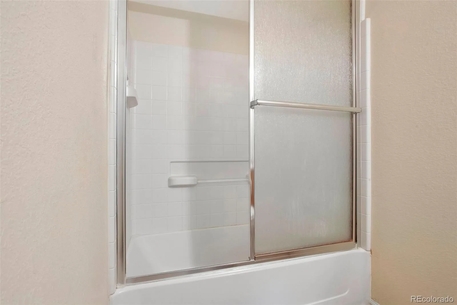 18634 E 45th Place Denver CO 80249 | MLS #REC9440389 07232026051341 1600 14